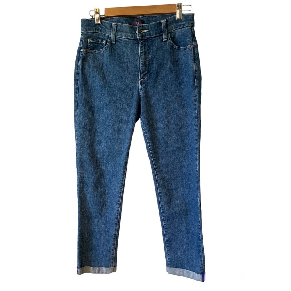 NYDJ Not Your Daughter’s Jeans embroidered pocket ankle jeans size 8